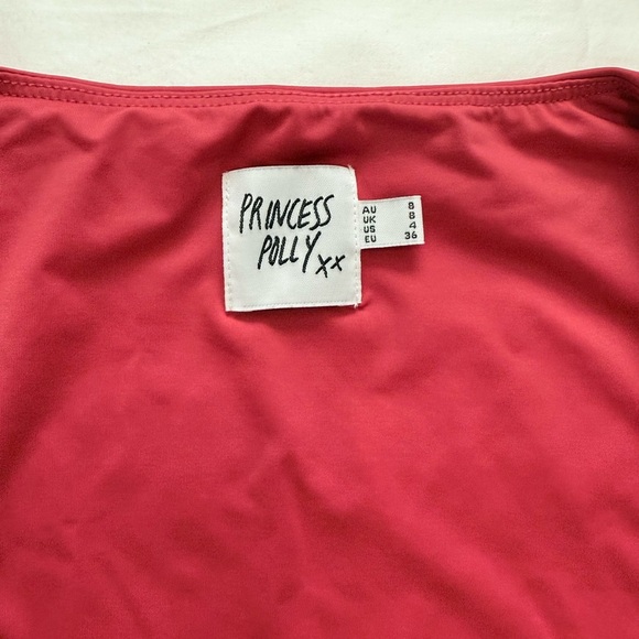 Princess Polly red square neck top, size 4 - Picture 2 of 5